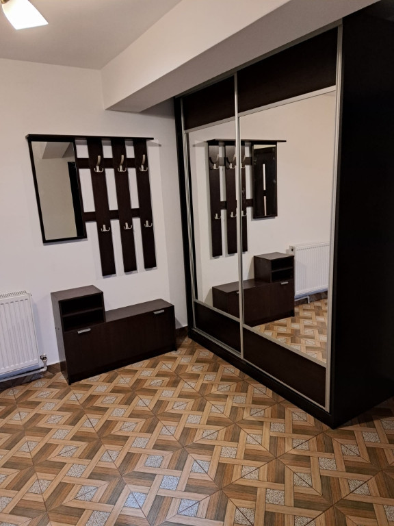 Apartament 3 camere 1 Mai