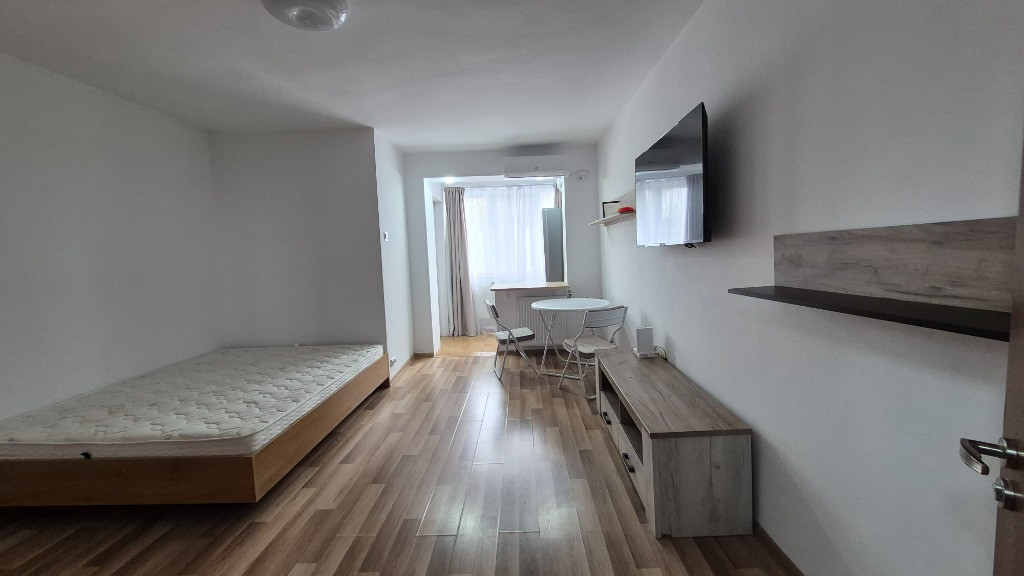 Garsoniera, totul nou, nou si nou! Metrou Titan Grigorescu