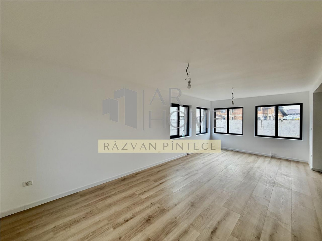 Casa P 1E, 4 camere, teren 555 mp, Strejnicu langa Ploiesti