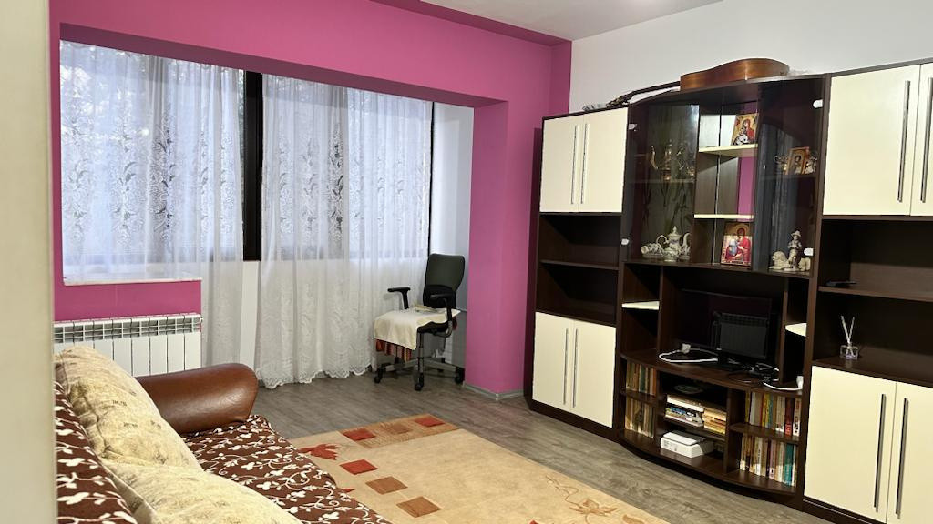 Apartament 2 camere zona Casa de Cultura , Constanța