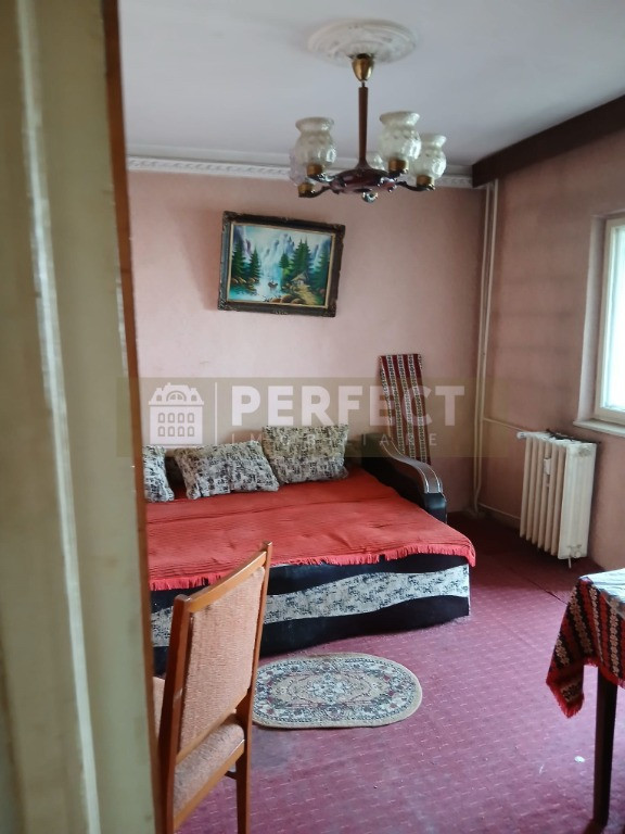 Apartament 4 camere REPUBLICII etaj 6,Pret 108900 Euro