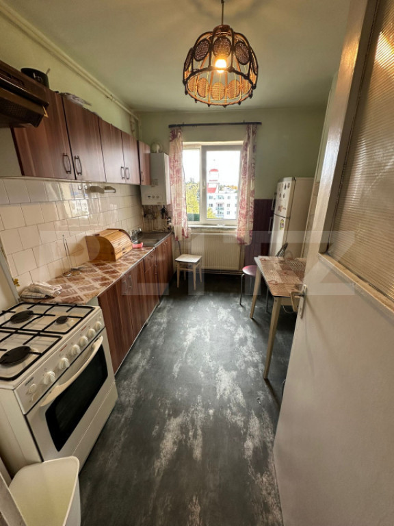 Apartament 2 camere, 50 mp, bloc izolat, zonă liniștită M