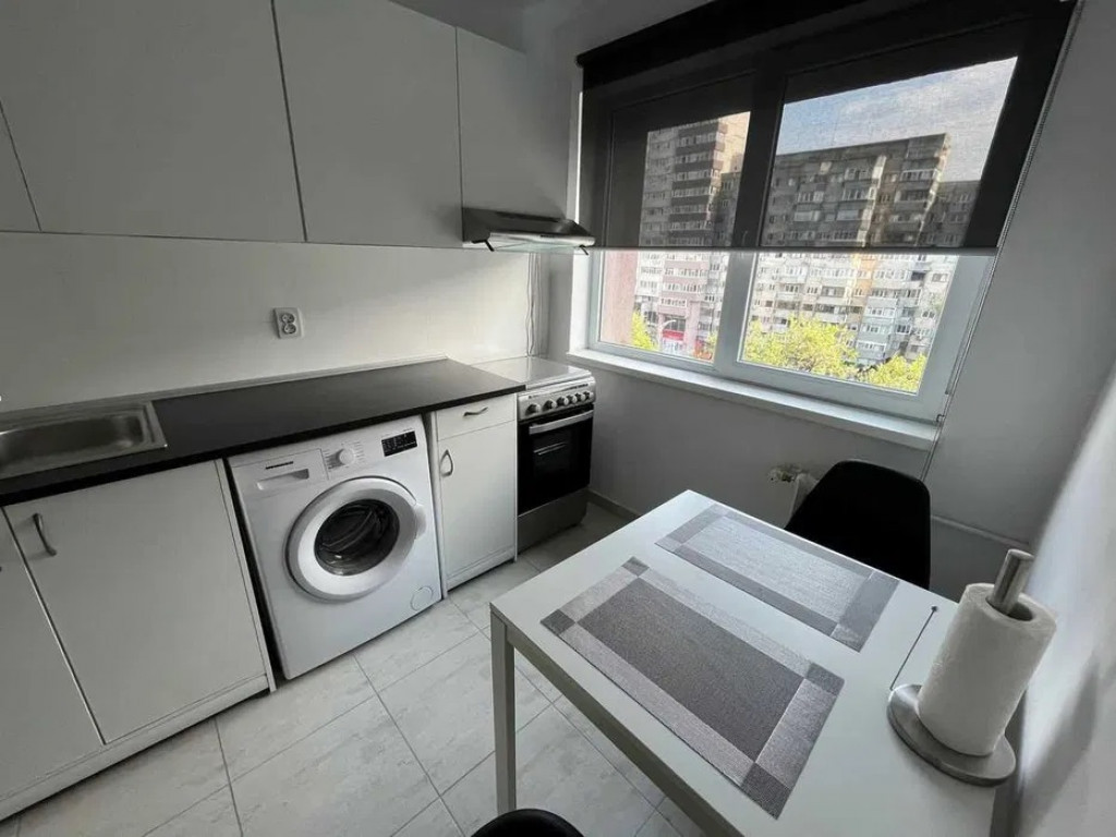 Inchirieri - Apartament 2 camere - Militari