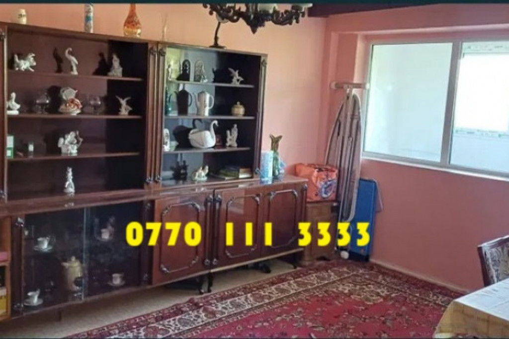 Apartament 3 camere confort 1, zona Viziru 1.