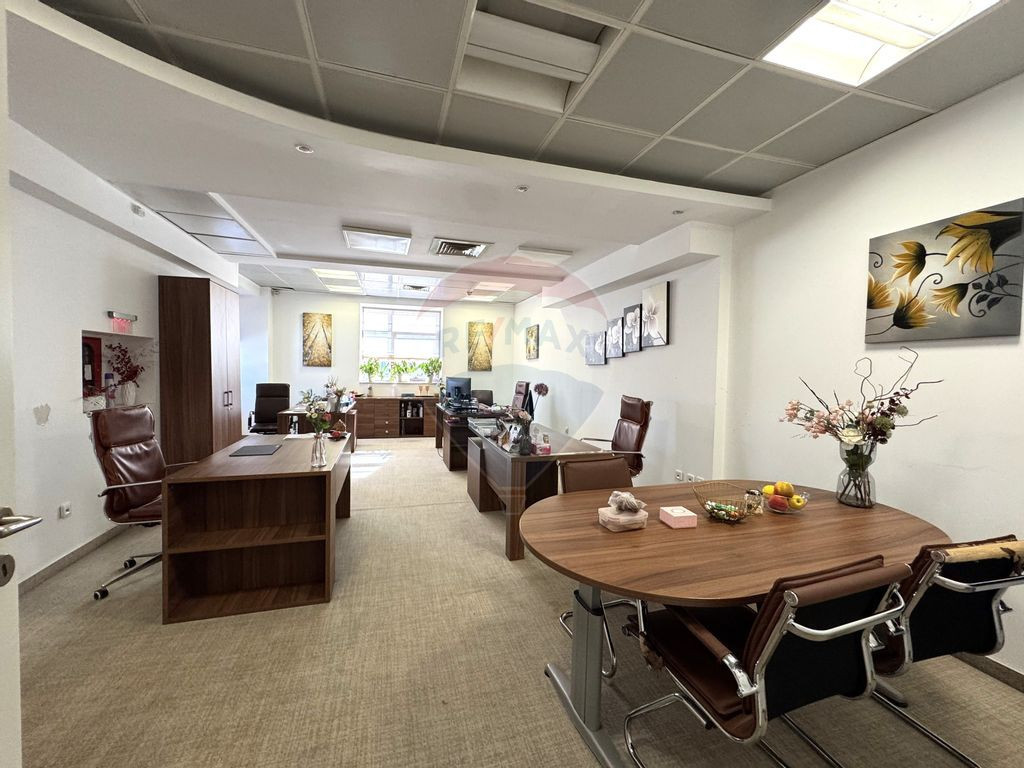 Spatiu de birouri 250- 500 mp I Bd. Ferdinand I - Foisoru...