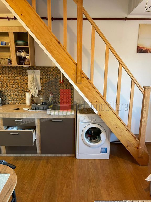 Vând garsonieră modernă, complet mobilată și utilat?...