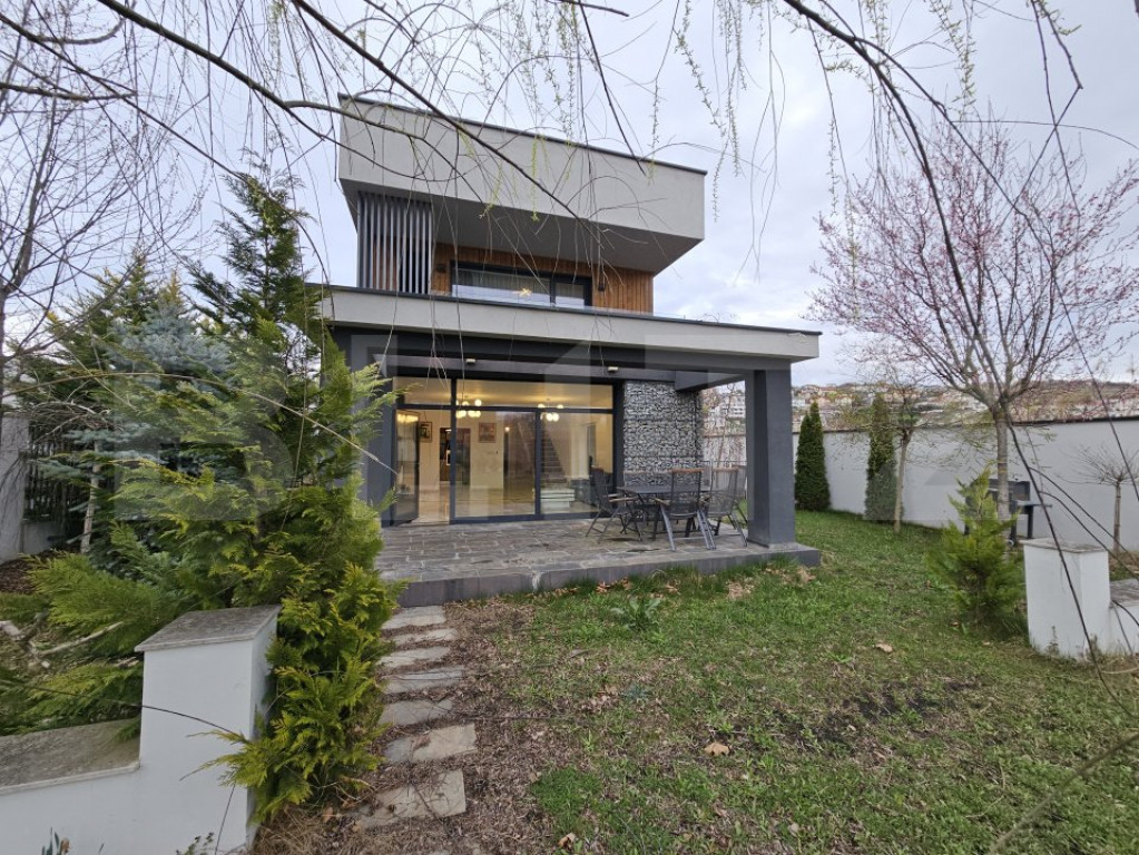 Casa individuala premium cu 6 camere, 208 mp utili, 1000 mp
