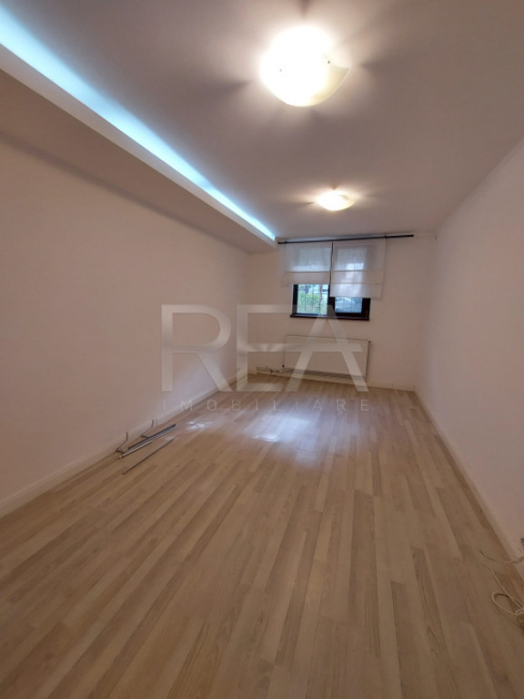 Apartament 3 camere Parc Floreasca - demisol inalt