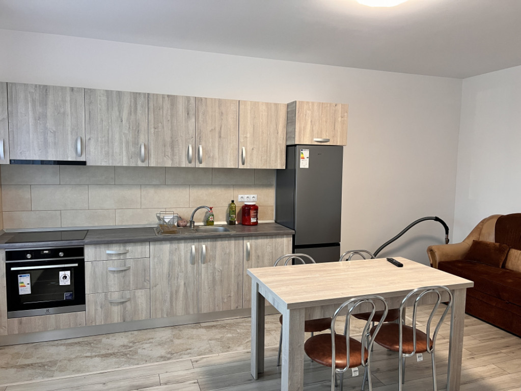 Apartament la casa 2 camere renovat calea poplacii totul nou