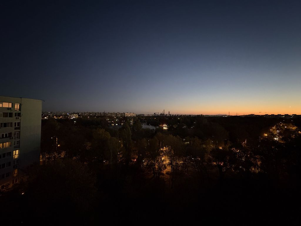 Centrala Proprie Renovat complet 2025 mobilat vedere parc...