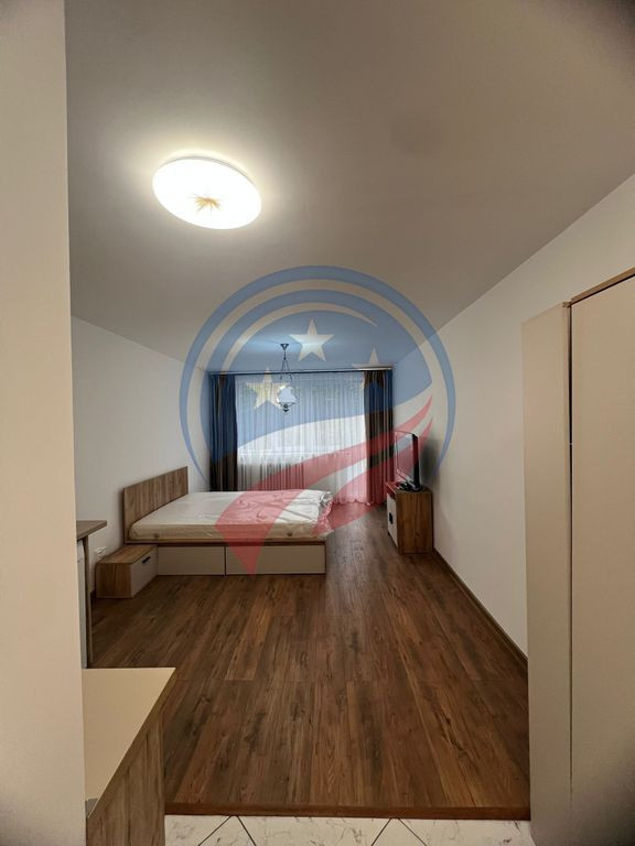 Garsoniera lux/ de inchiriat/ Calea Bucuresti/ Craiova