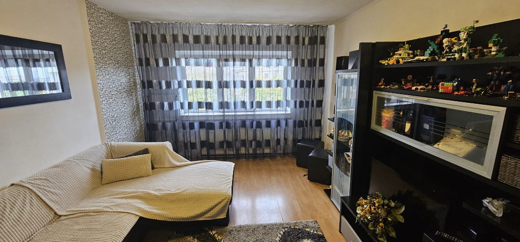 Ocazie / Poarta 6/ 3 camere