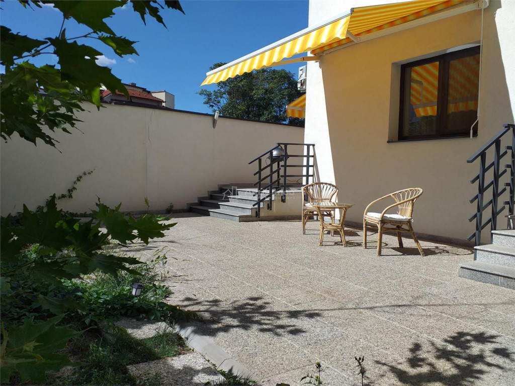 2 Camere, Pets, Central, Curte, Gradina, Terasa, Boxa, Parca