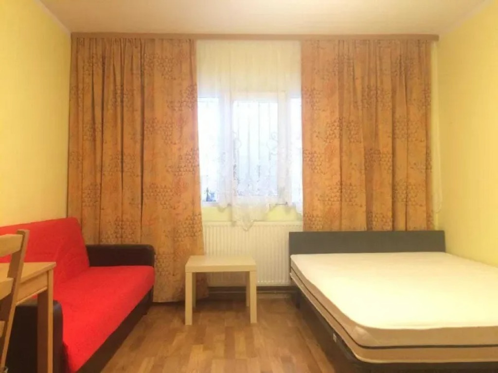 Apartament 1 camera D, in Gara,