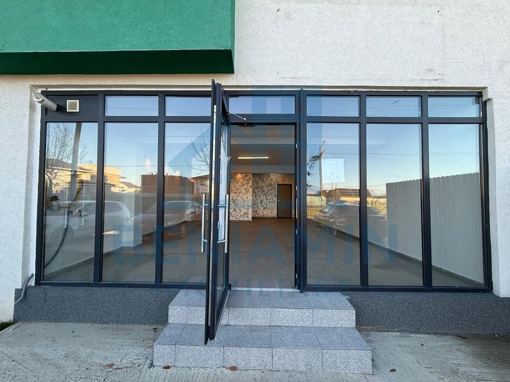 Spatiu Comercial la parter cu loc de parcare 56mp modern ...