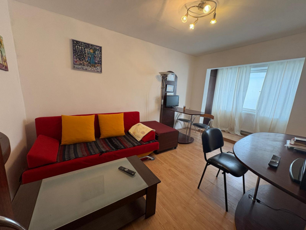 Garsonieră confort 1 - 26 mp - lângă Primăria Târgu Jiu