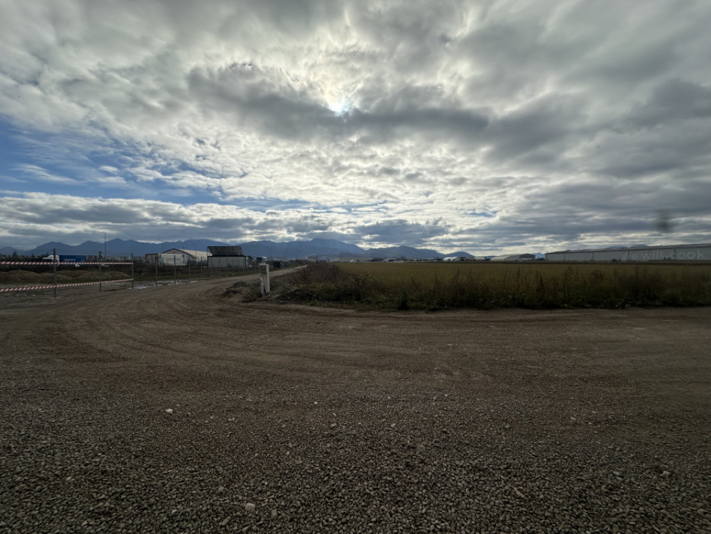 Teren de 3200 mp zona Stupini - Centura Brasov