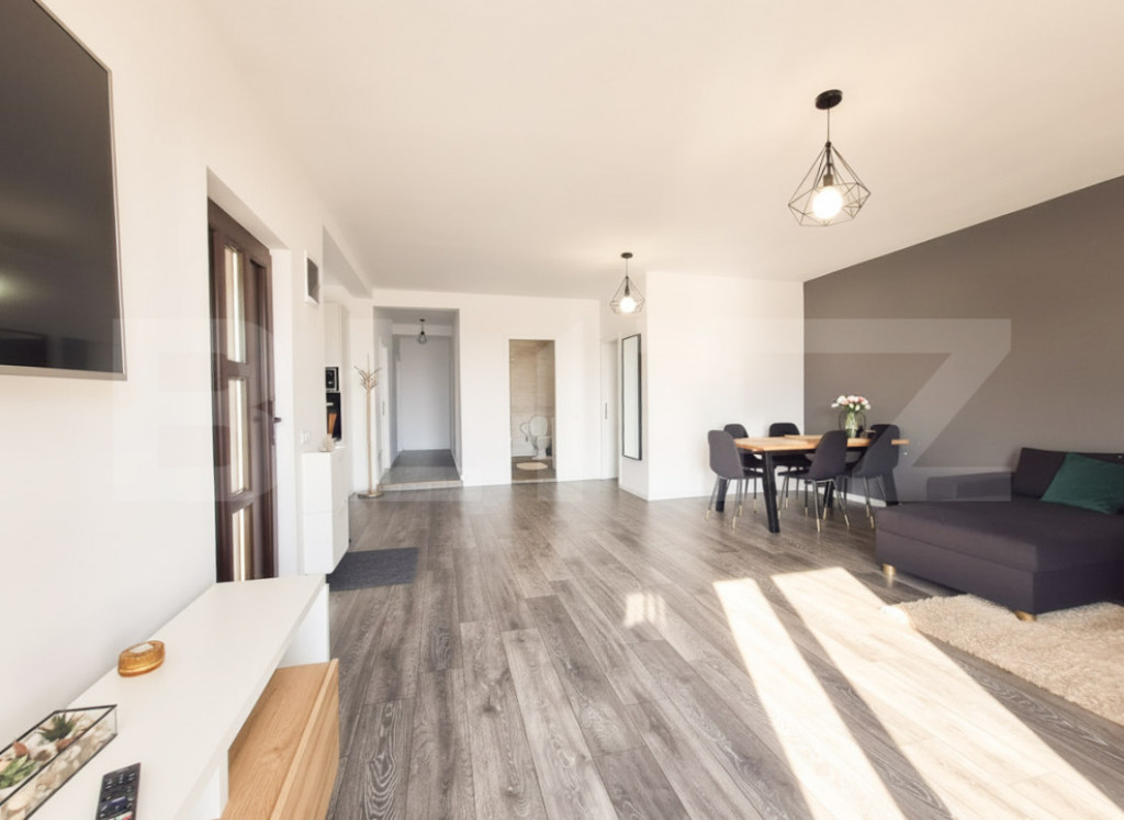 Oportunitate!Casă 3 camere, teren 90mp în zona semicentral