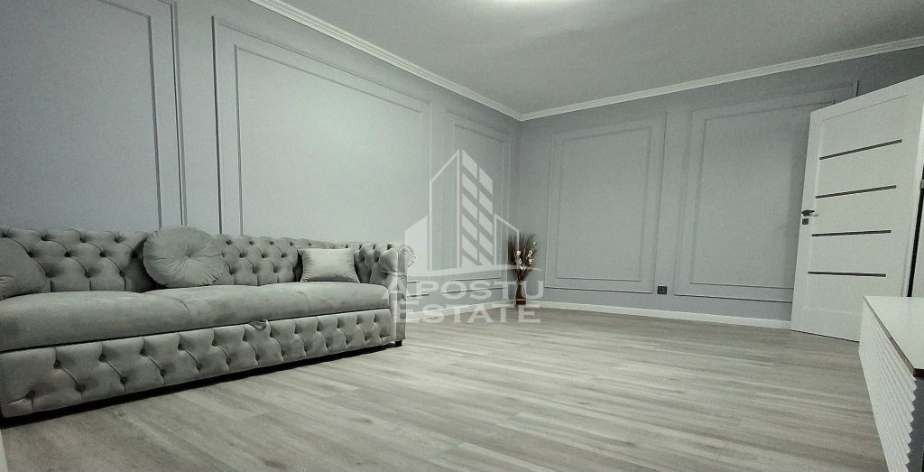 Apartament 3 camere, decomandat, parter zona 300