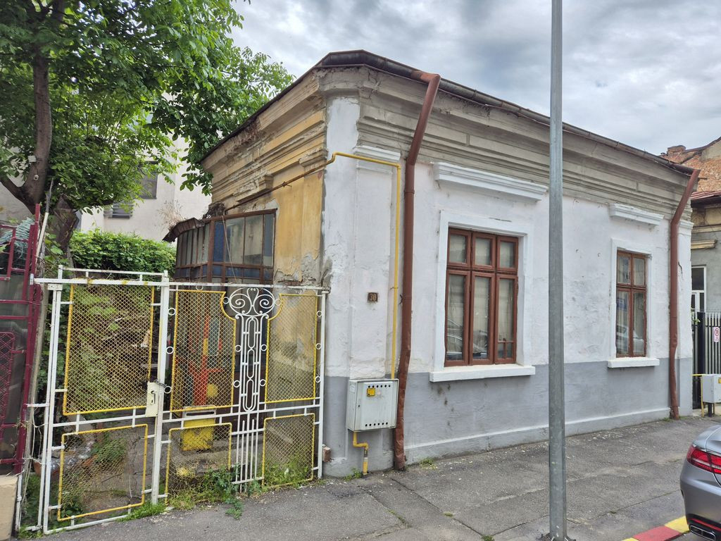 Casa de in zona Mantuleasa