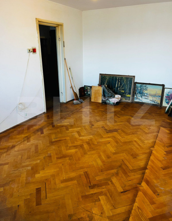 Apartament de vanzare, cu 2 camere, 47 mp, renovabil, zona L