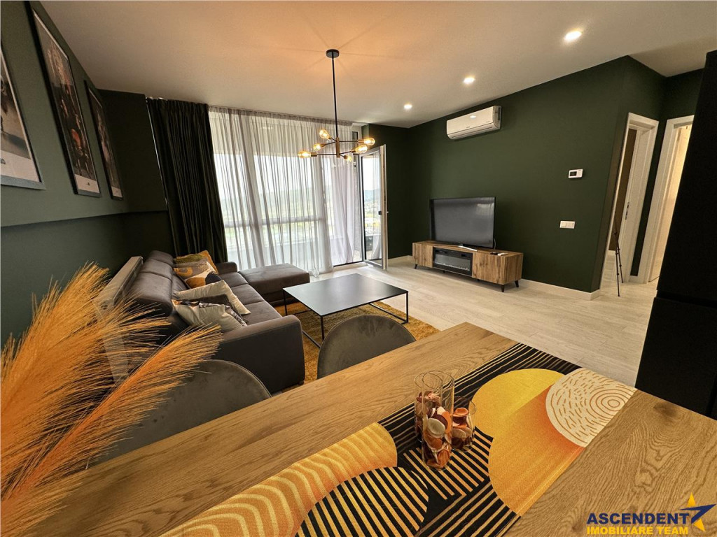 FILM!Boutique LUX, terasa cu view, design de colectie,dotari