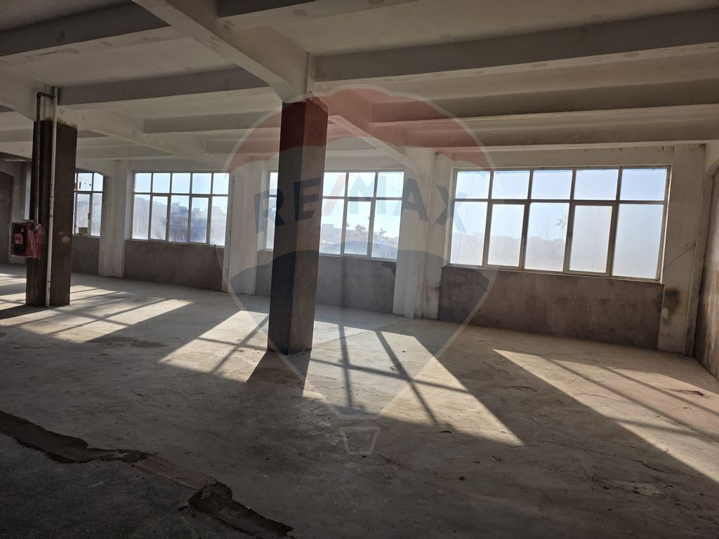 Spații 200/430 mp lift marfa Baicului platforma industriala