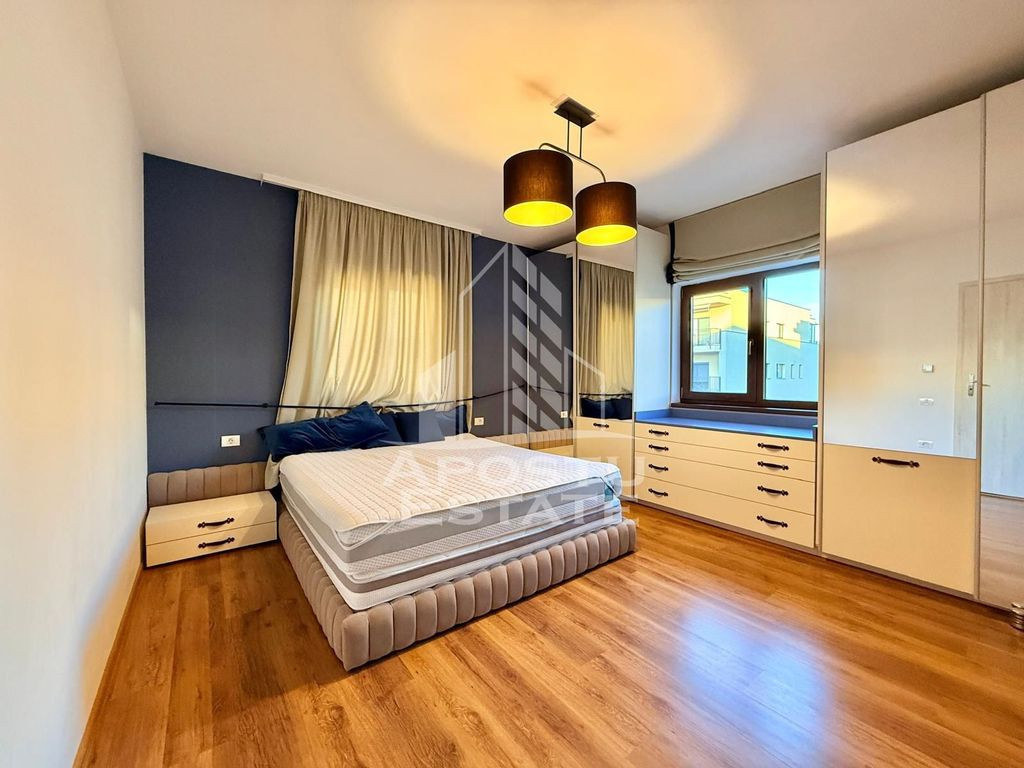 Apartament 3 camere, 2 locuri de parcare, zona Braytim