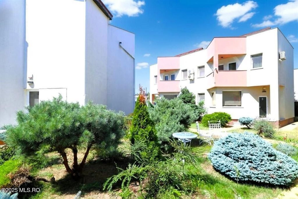 Mamaia Nord - Scoica Land, casa de vacanta la mare, P+1E+...