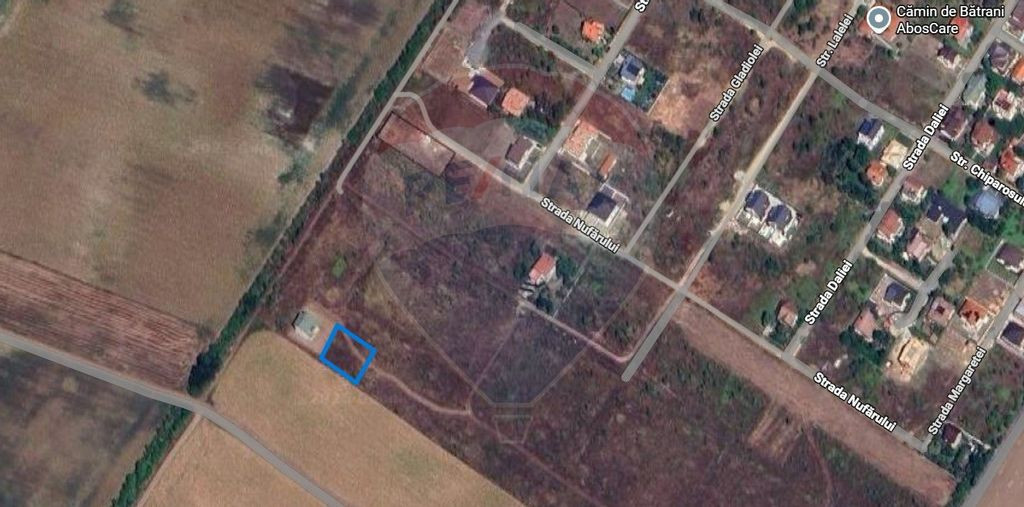 Teren intravilan, un colț de liniște, aflat în Petreș...