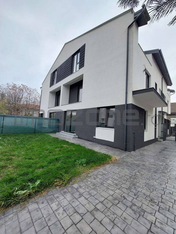 Casă modernă P+1+M, 180 mp utili, teren propriu–Milit...