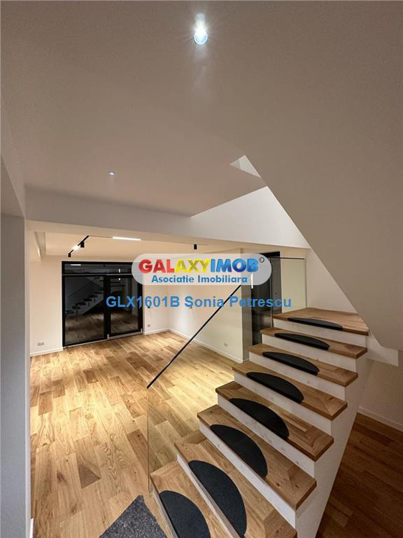 Vila superba smart din caramida stil townhouse Voluntari Mat