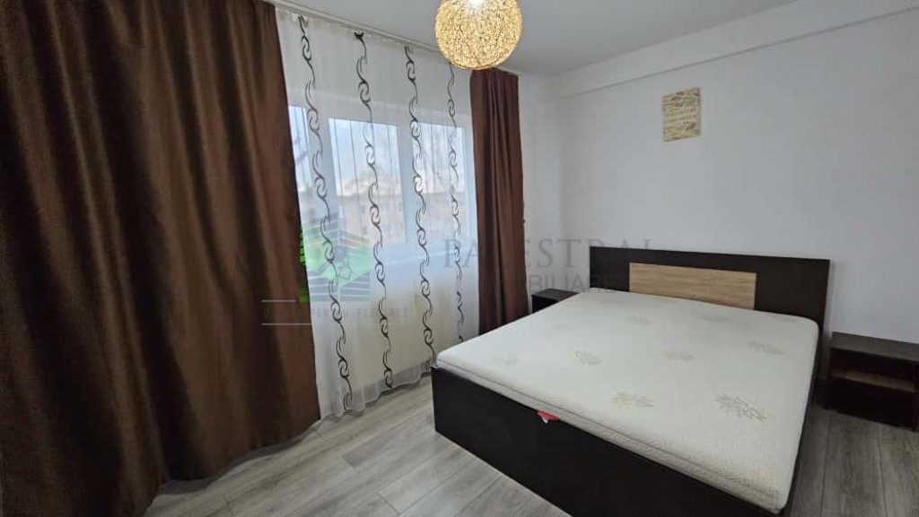 2 camere zona Garii,renovat,mobilat,parcare,90900 Euro