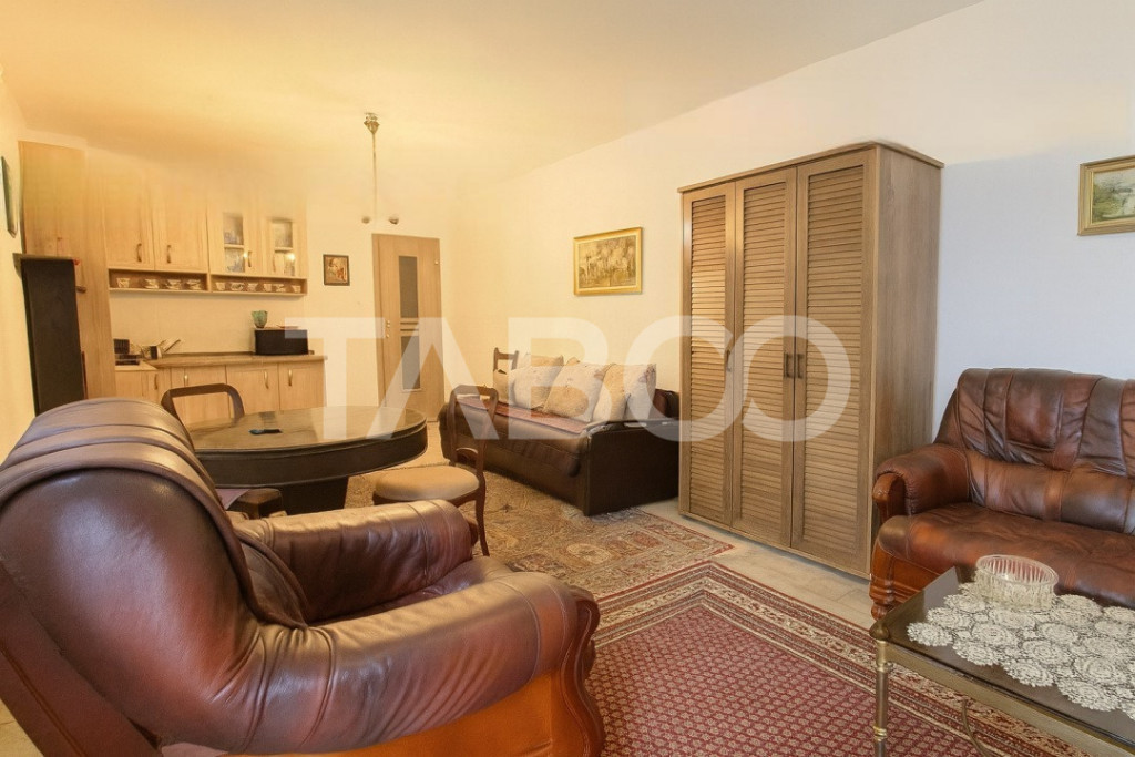 Garsoniera renovata de vanzare mobilata utilata strada Ocne