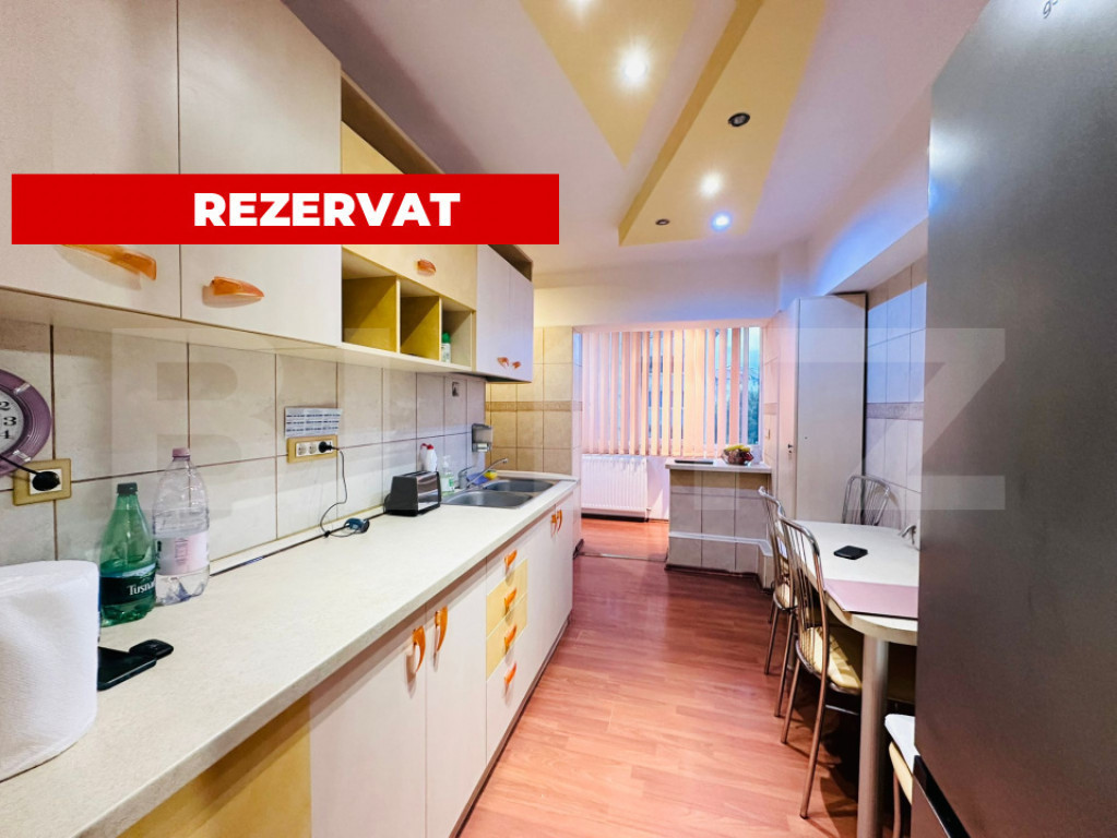 Apartament cu 3 camere, decomandat, 81 mp, in zona Noua, Bra