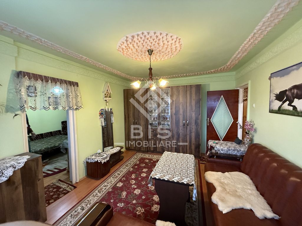 Apartament 3 camere zona Apollo