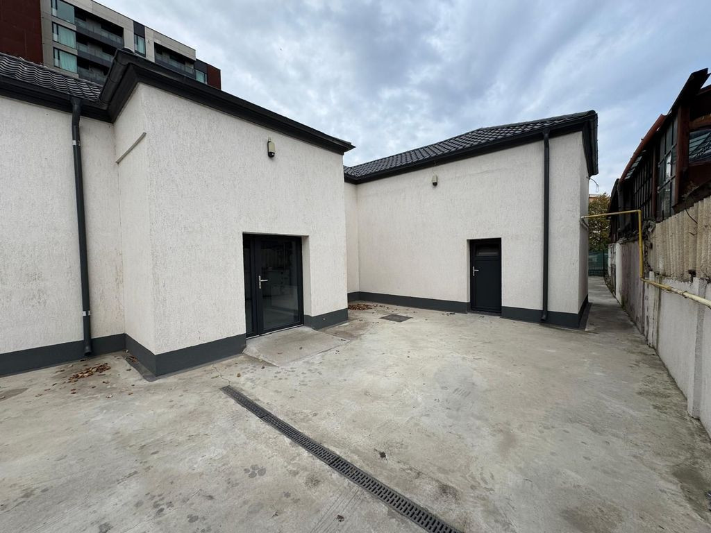 Spatiu comercial – Ultracentral, Dacia, pozitie premium...