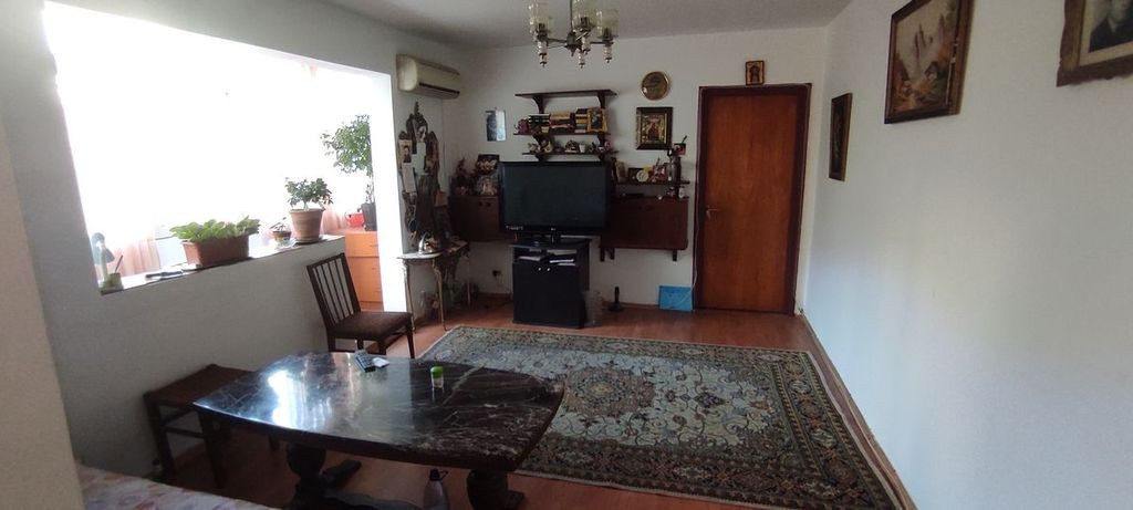 Apartament 3 camere - Covasna, Berceni, sector 4