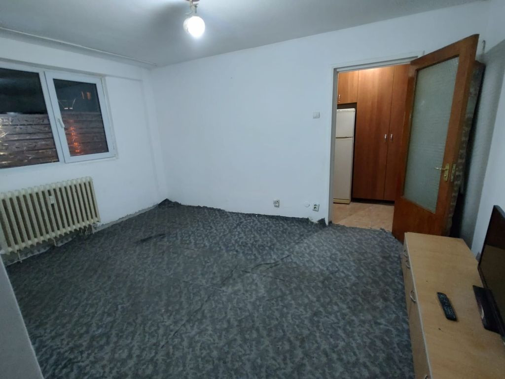 Apartament 2 camere Luica - Giurgiului.