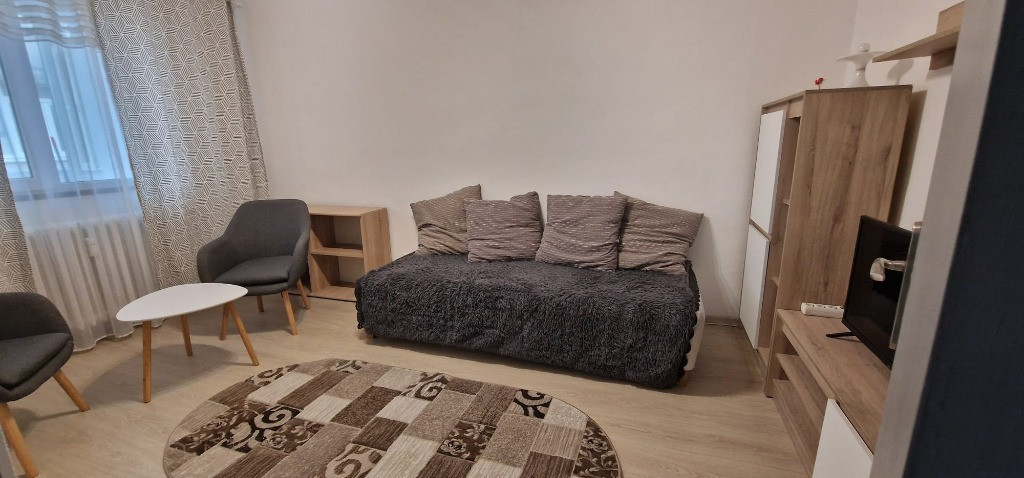 Metrou 1 Decembrie apartament 2 Camere Decomandat Renovat&Anvelopat AC