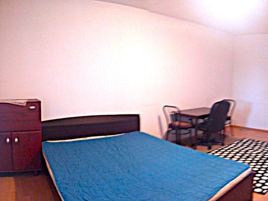 Garsoniera cf.1 de inchiriat, Central zona Intim Piata Mihai Viteazul