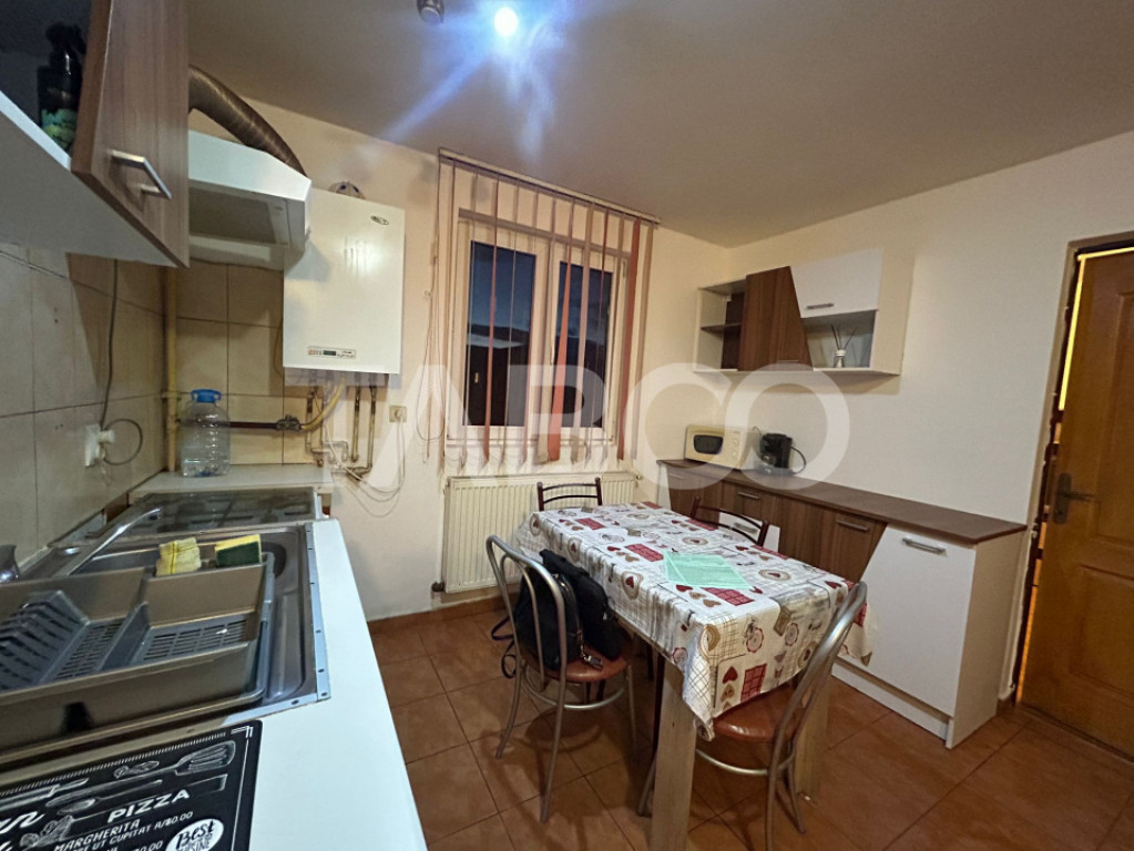 Apartament 4 camere zona Rahovei Sibiu pretabil investitie s