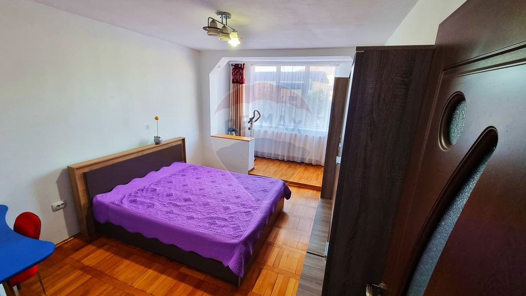 Apartament 3 camere de inchiriat – spatios, complet mob...