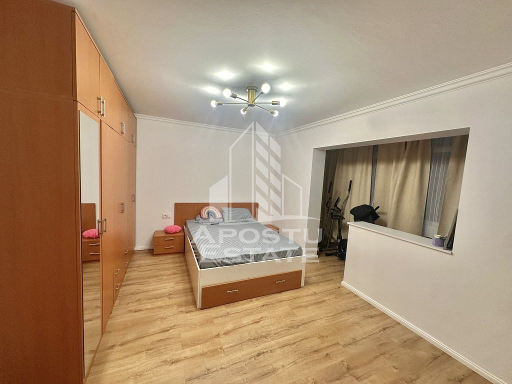 Apartament cu o camera, centrala proprie, Zona Girocului