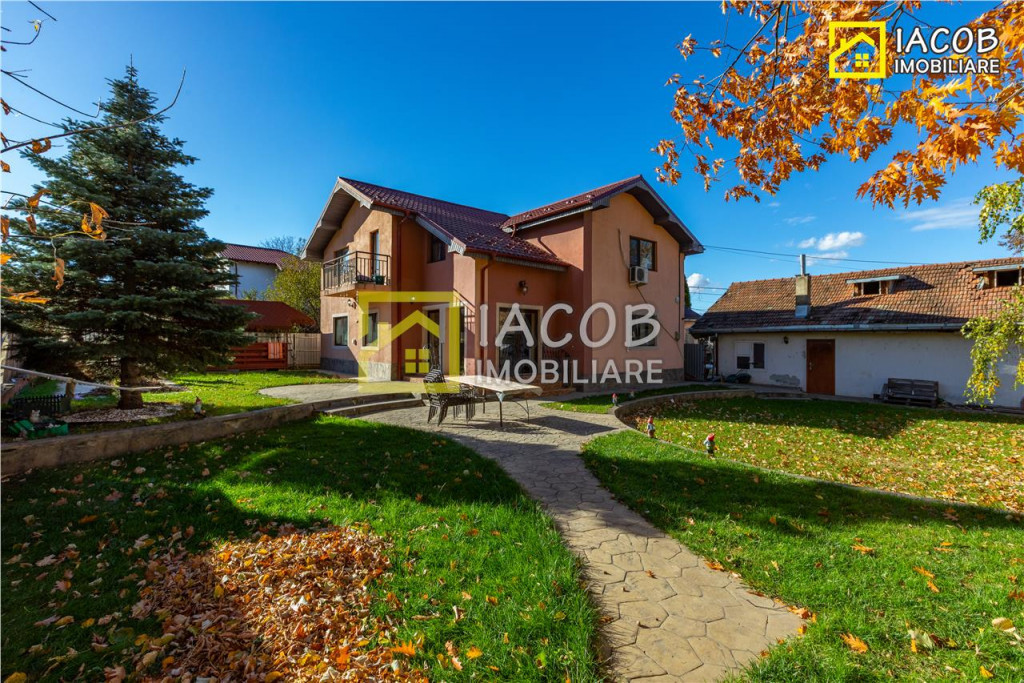 Vila P M, teren 497 mp, str. Aeroportului, Bacau