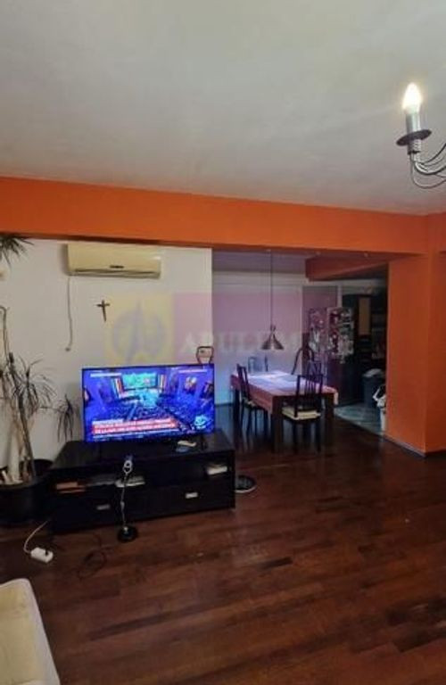 Apartament 2 camere Drumul Sarii.