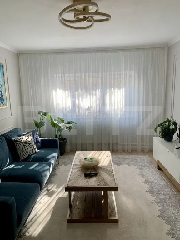 Apartament modern cu 3 camere, etaj intermediar, Obcini