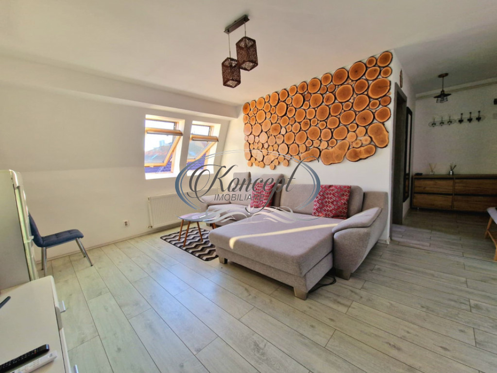 Apartament luminos, etaj intermediar, aproape de transport p