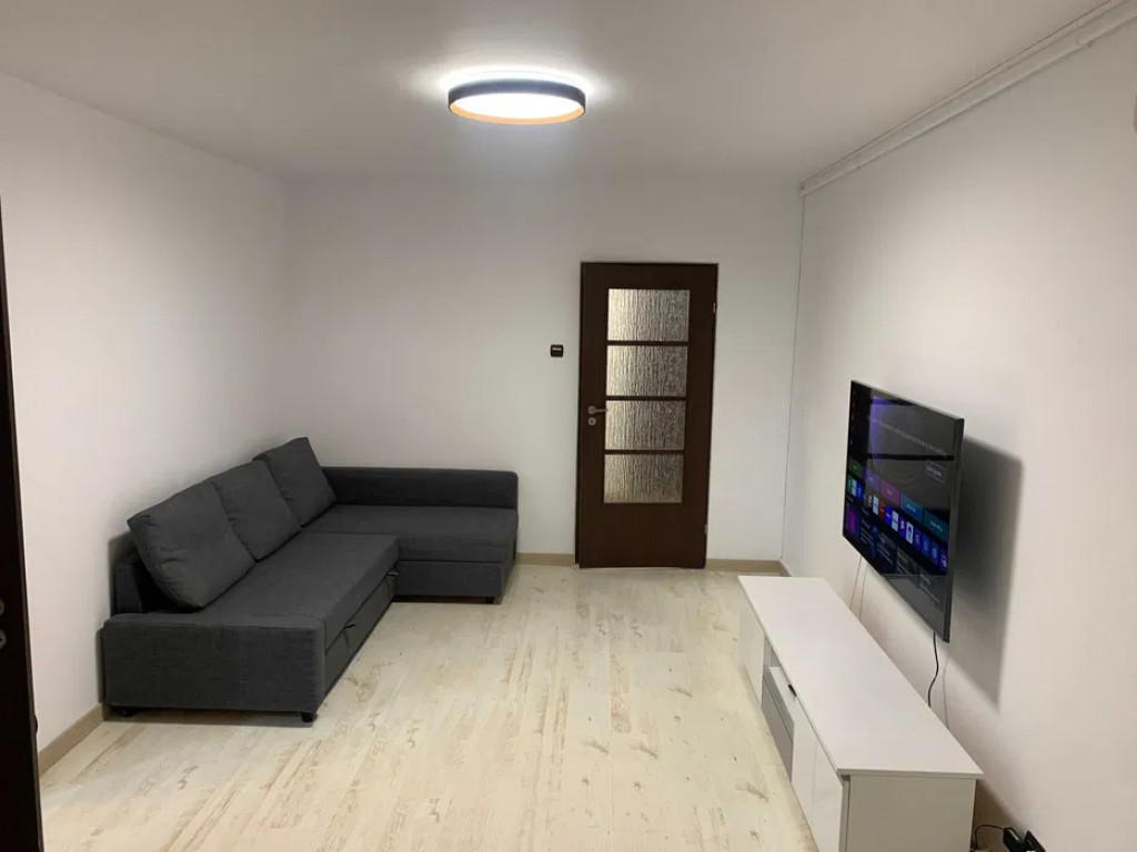 Apartament 3 Camere / Drumul Taberei / Metrou Favorit