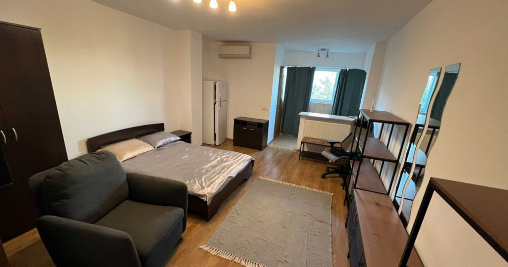 Garsoniera / Calea Vitan / 40 mp / 10 minute Metrou Mihai Br